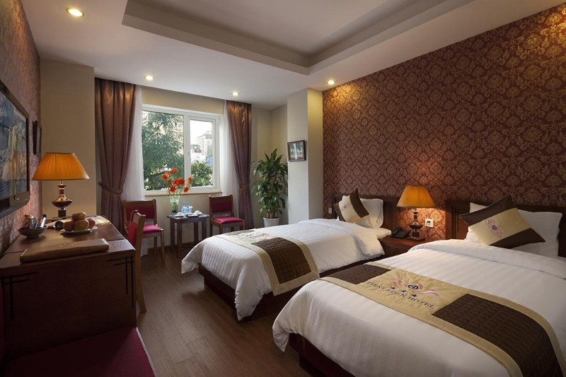 Deluxe Twin room - First Eden Hotel - Công Ty TNHH Chuỗi Khách Sạn Hạng Nhất Eden